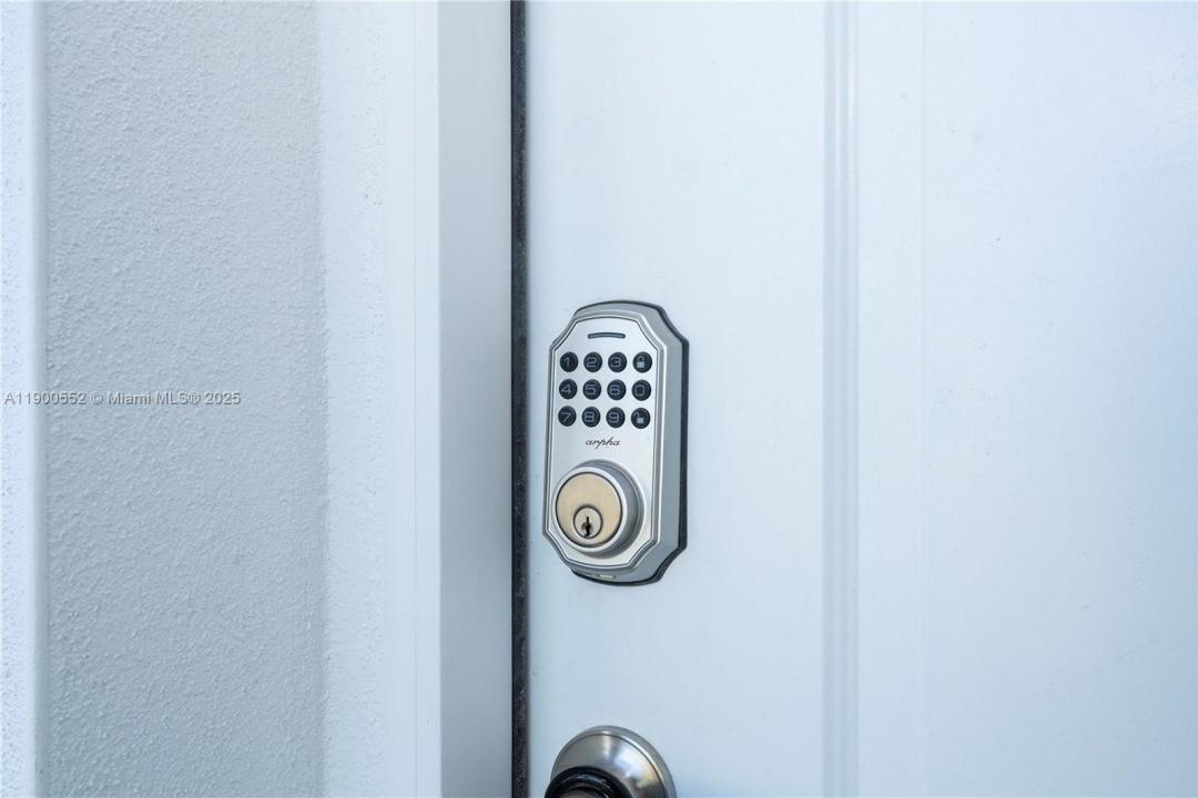 6741 HEAVITREE DRIVE, Sebring, Florida 33876