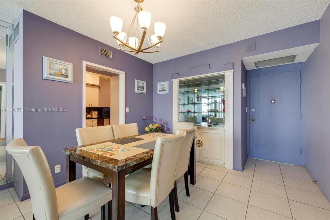 3725 S Ocean Dr 1516, Hollywood, Floryda 33019, USA