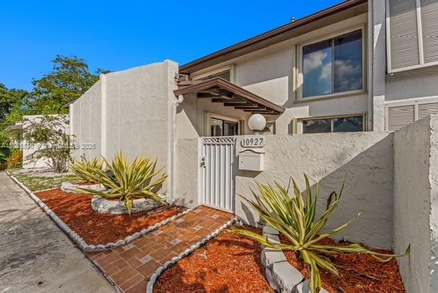 10927 SW 71st Ln, Miami, Флорида 33173, Соединенные Штаты