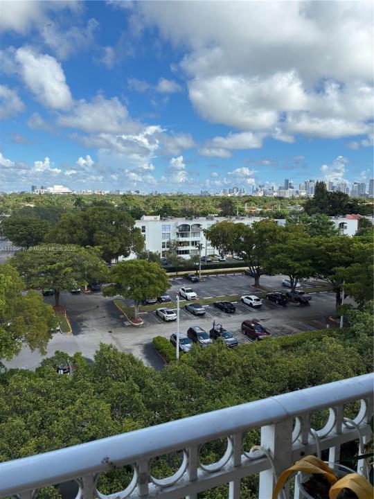 1650 Coral Way 808, Miami, フロリダ 33145, アメリカ合衆国