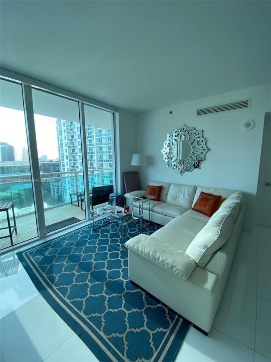 950 Brickell Bay Dr 2707, Miami, Flórida 33131, Estados Unidos