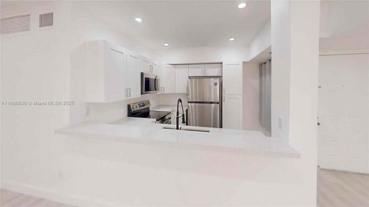 20230 NE 3rd Ct 6, Miami, 플로리다 33179, 미국