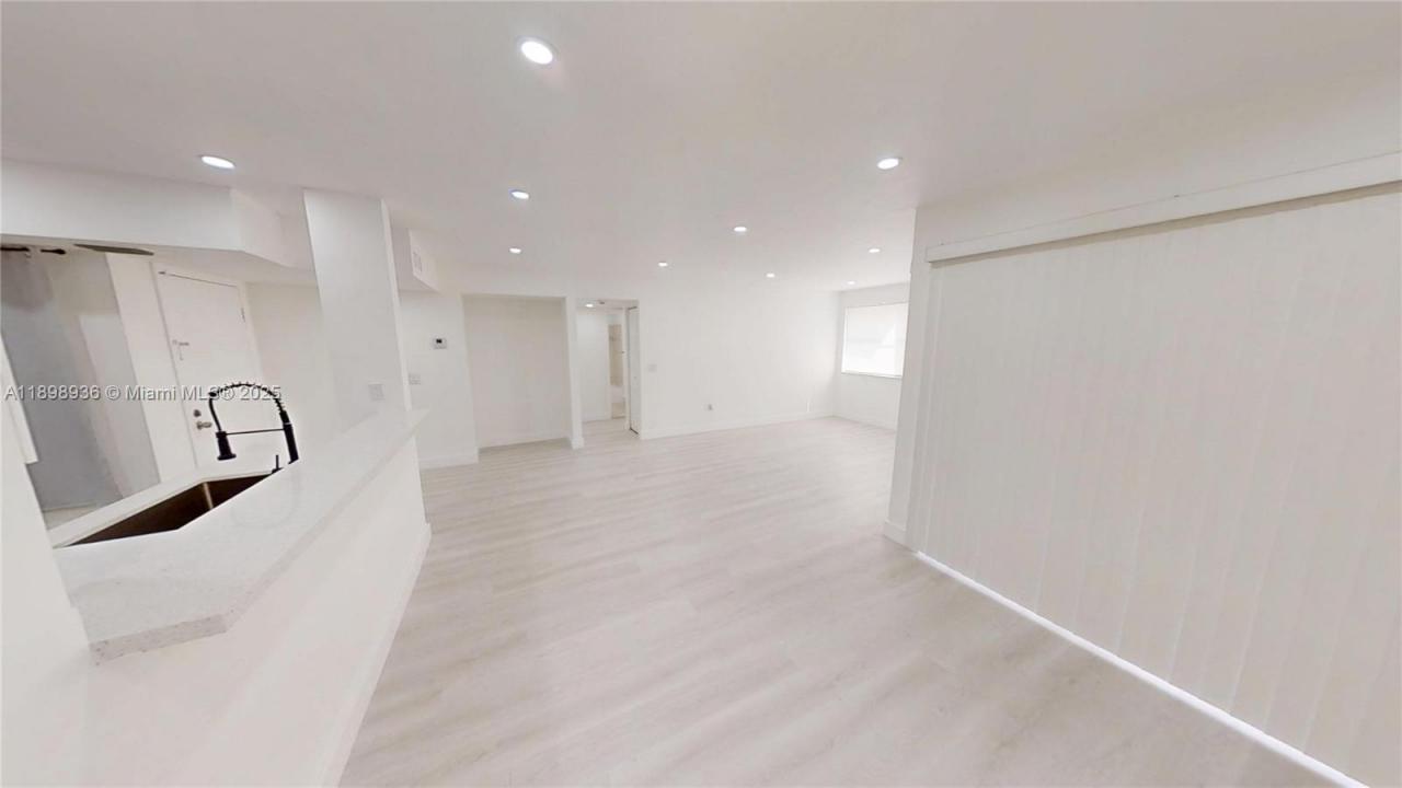 20230 NE 3rd Ct 6, Miami, 플로리다 33179, 미국