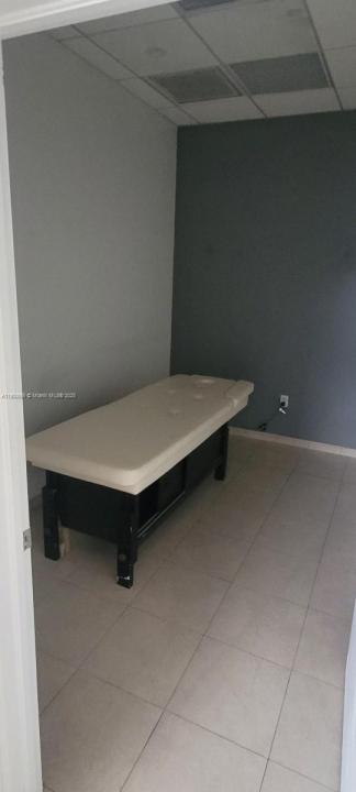 700 SW 57th Avenue 700, Miami, フロリダ 33144, アメリカ合衆国