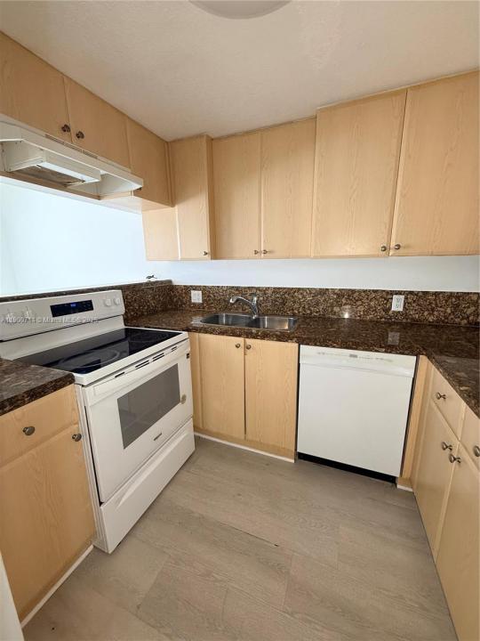 12605 SW 91st St 214, Miami, فلوريدا 33186, الولايات المتحدة