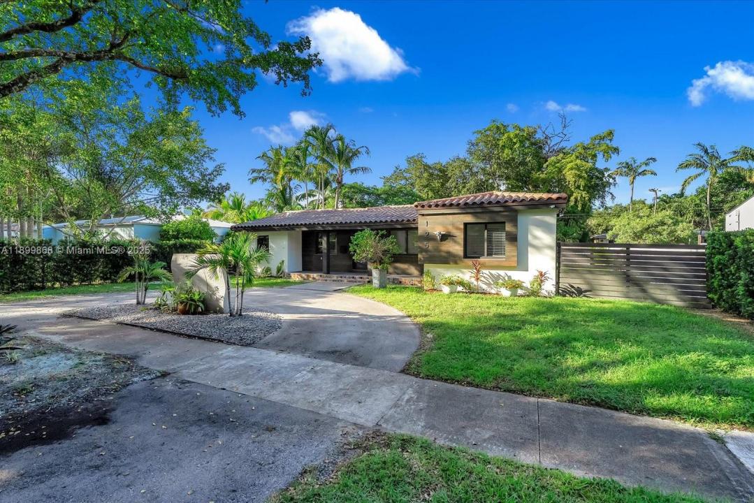 125 NE 107th St, Miami Shores, 佛罗里达州 33161, 美国