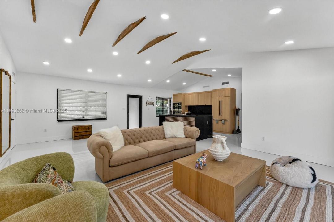 125 NE 107th St, Miami Shores, 佛罗里达州 33161, 美国