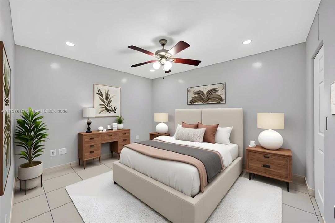 18350 NW 68th Ave F, Hialeah, Florida 33015, Estados Unidos