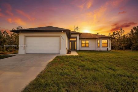 2002 E 10TH, Other City - In The State Of Florida, Florida 33936, USA