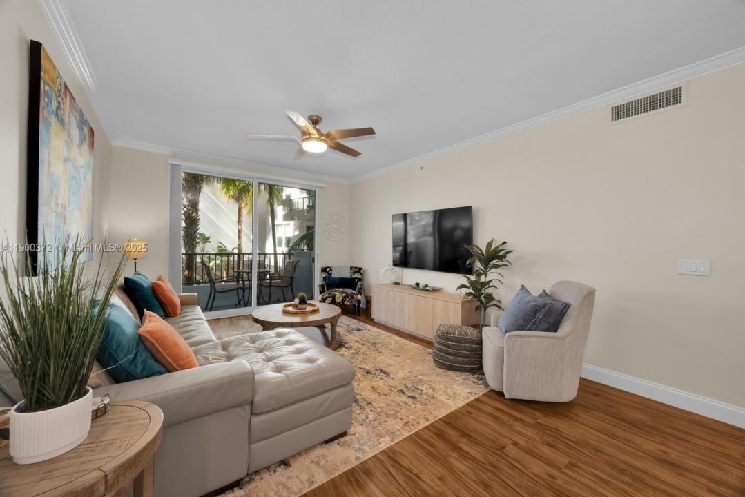 2421 NE 65th St 211, Fort Lauderdale, Floride 33308, États-Unis