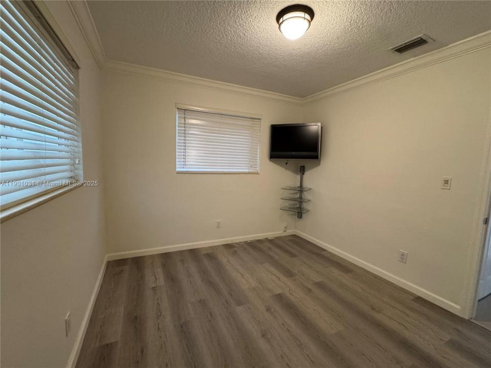 8985 SW 21st Ter N/a, Miami, Florida 33165, Estados Unidos