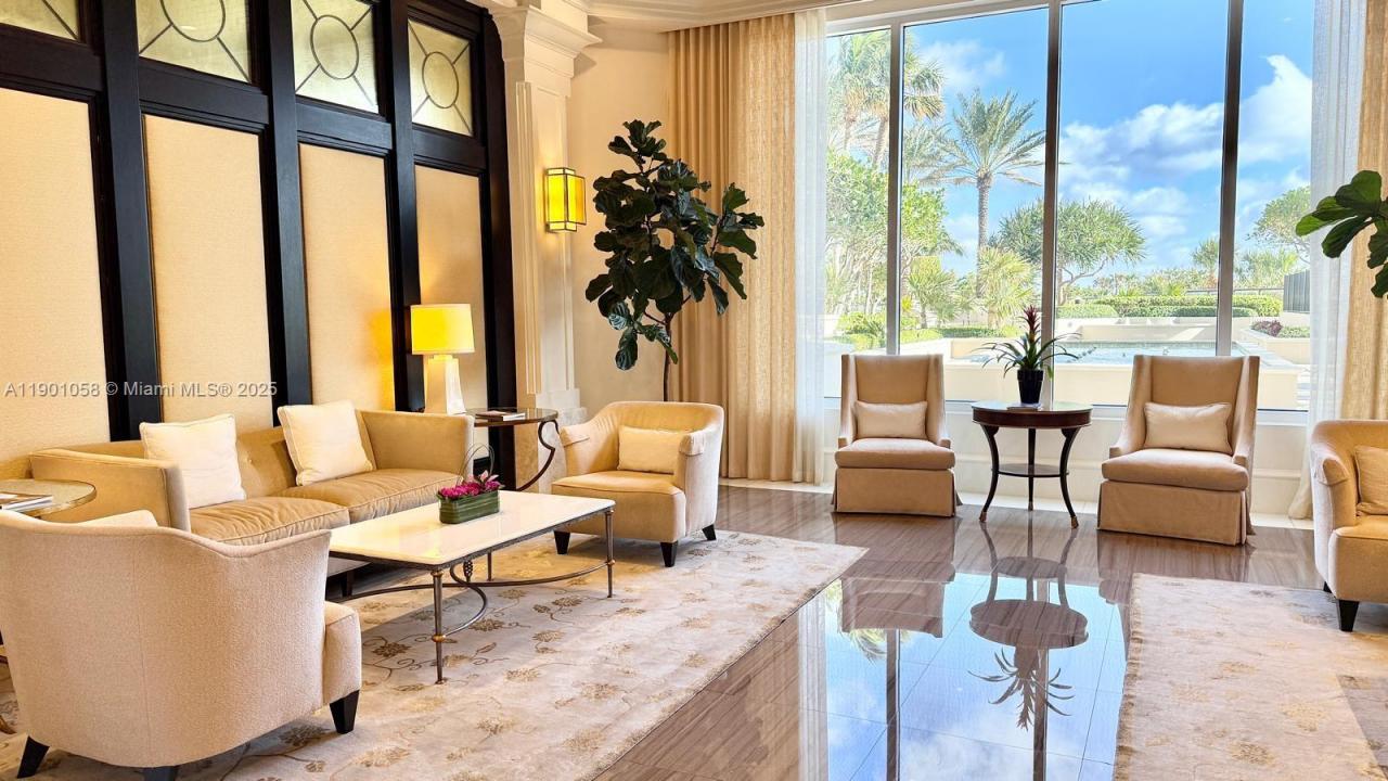 2700 N Ocean Dr 902B, Riviera Beach, Floride 33404, États-Unis