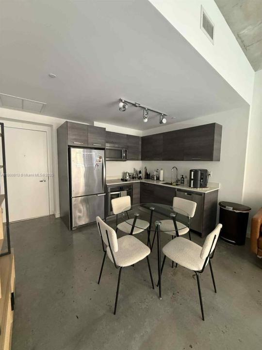 151 SE 1st St 503, Miami, Florida 33131, Estados Unidos
