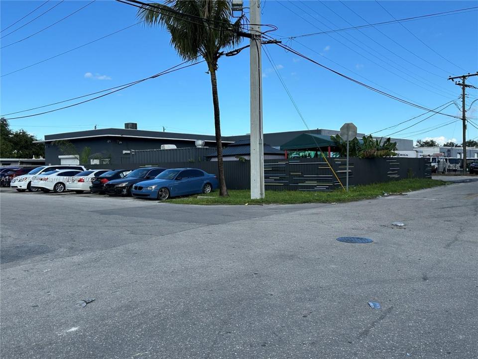 2220 SW 60th Ter, Miramar, Florida 33023