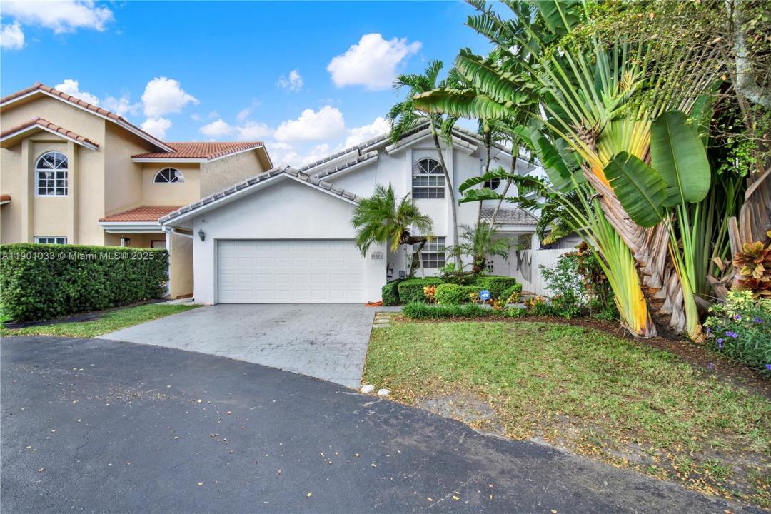 10825 SW 91st Ln, Miami, Florida 33176, HOA KỲ