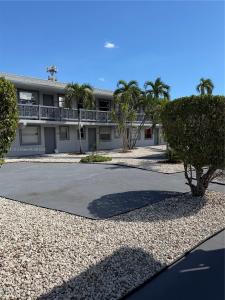 2113 Davie Blvd 135, Fort Lauderdale, Florida 33311, USA