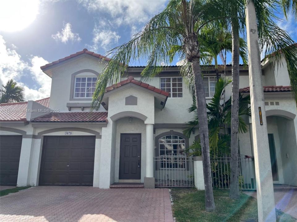 5078 NW 114th Path, Doral, Florida 33178
