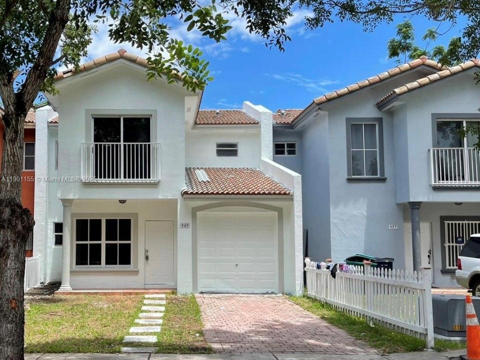 949 SW 6TH PL, Florida City, Florida 33034