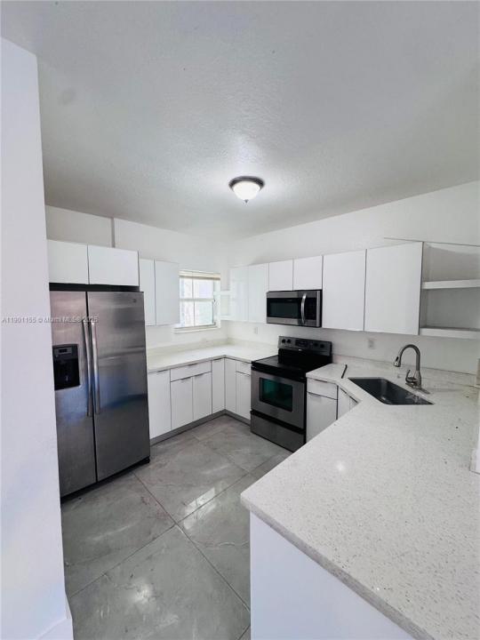 949 SW 6TH PL, Florida City, Florida 33034