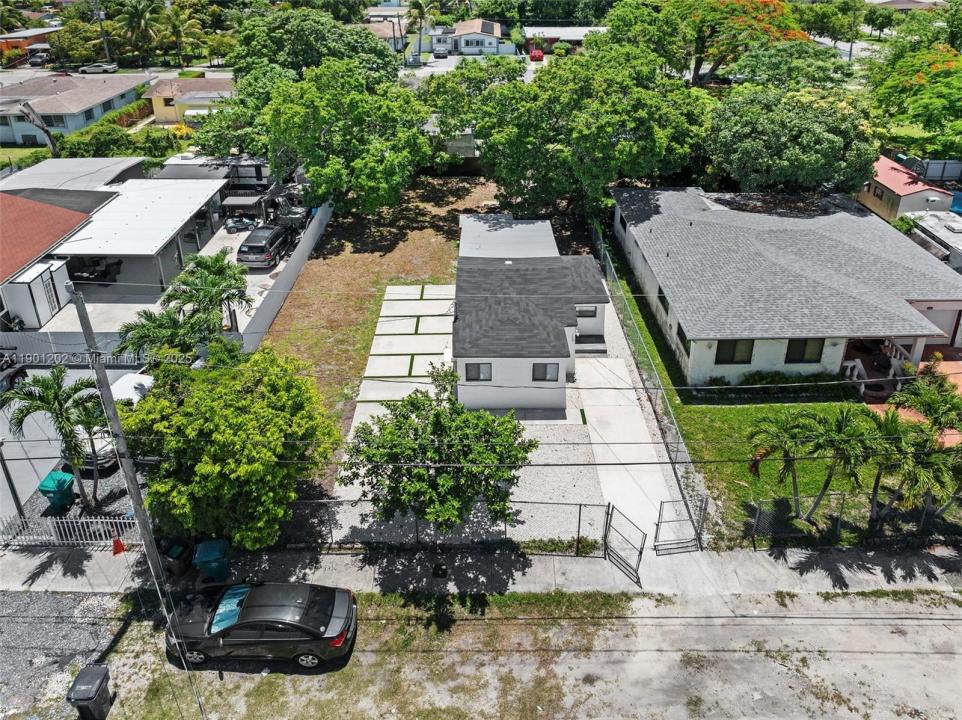 7525 NW 15th Ave, Miami, Florida 33147