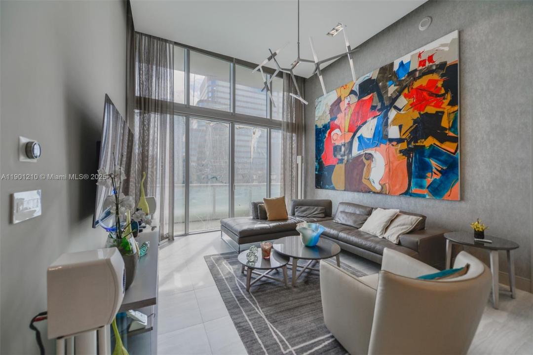 495 Brickell Ave 2211, Miami, Flórida 33131, Estados Unidos