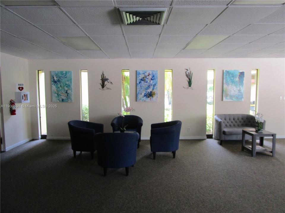 5940 NW 64 TH AVE 109, Tamarac, 佛罗里达州 33319, 美国