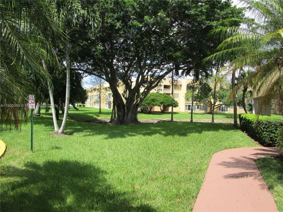 5940 NW 64 TH AVE 109, Tamarac, 佛罗里达州 33319, 美国