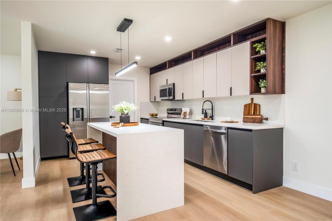 3251 NW 23rd Ct, Lauderdale Lakes, Florida 33311