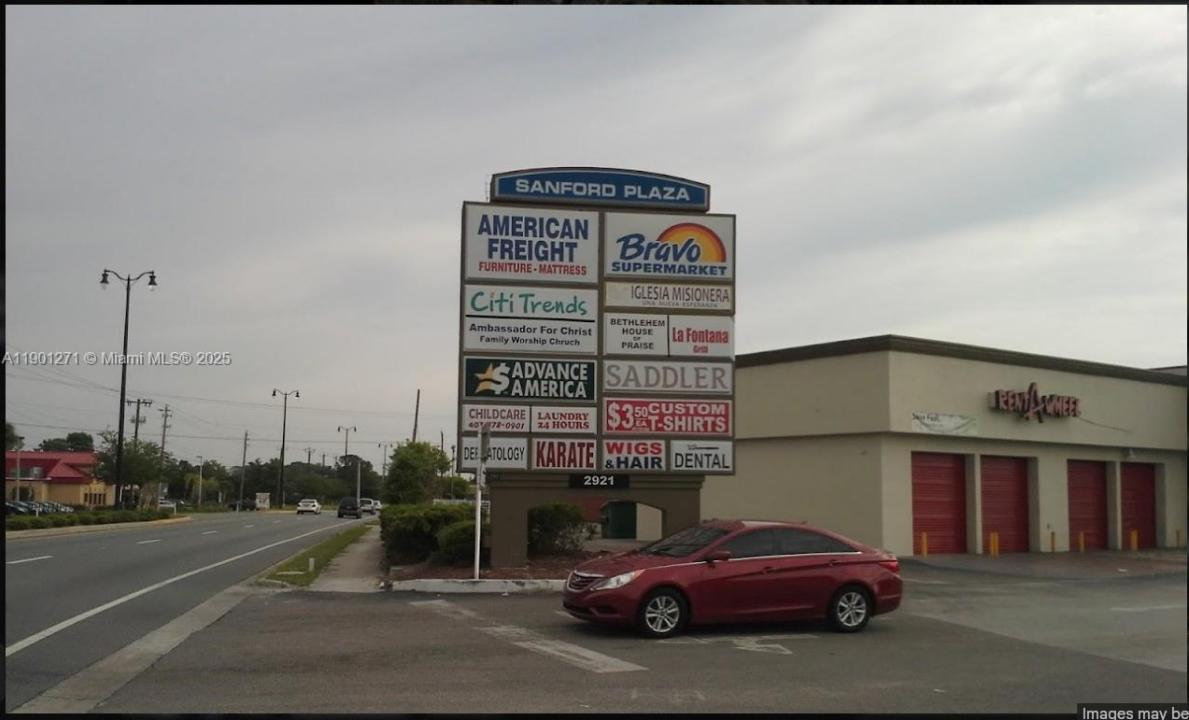 2921 S ORLANDO DR, Sanford, Floride 32773-4105, États-Unis