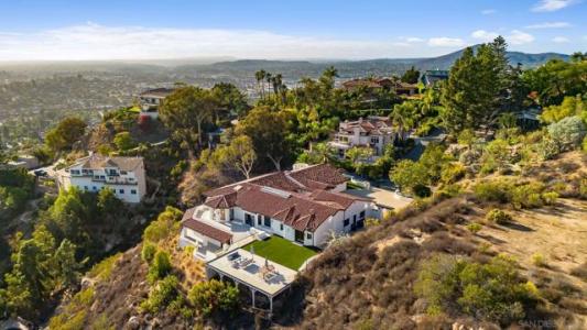 Alto Dr, La Mesa, カリフォルニア 91941, アメリカ合衆国