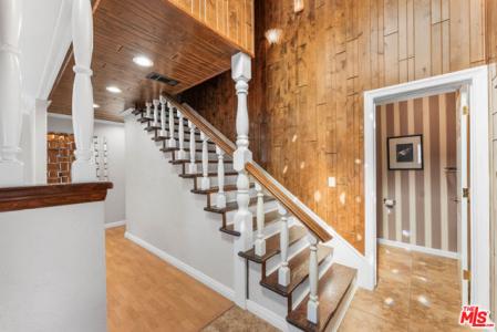 Mariner Drive, Victorville, California 92395