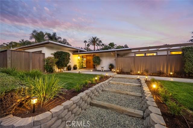 Crawford Canyon, North Tustin, كاليفورنيا 92705, الولايات المتحدة