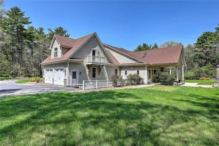 26 Old Richmond Townhouse Road, Richmond, רוד איילנד 02812, ארצות הברית של אמריקה