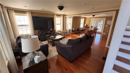 6 Utter Street, North Providence, Rhode Island 02904, Estados Unidos