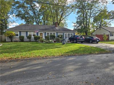 158 Underwood Avenue, Warwick, Rhode Island 02888, USA