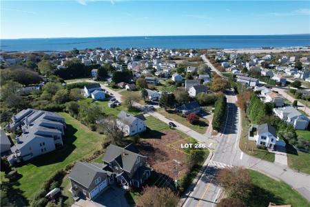 Hemlock Avenue, Narragansett, Rhode Island 02882