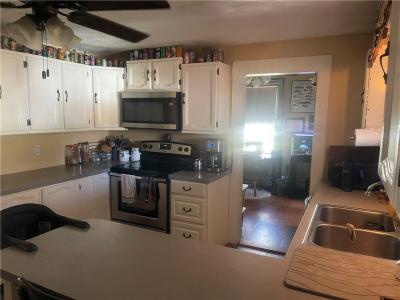 464 Chapel Street, Burrillville, 罗得岛 02830, 美国