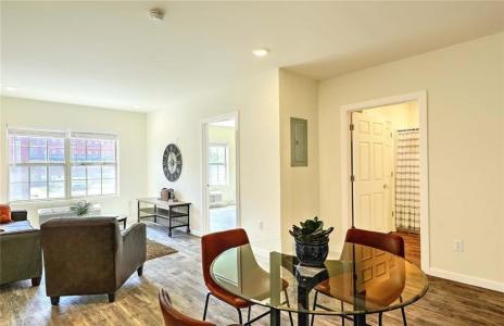 327 Pine Street 2022, Pawtucket, Rhode Island 02860, Estados Unidos