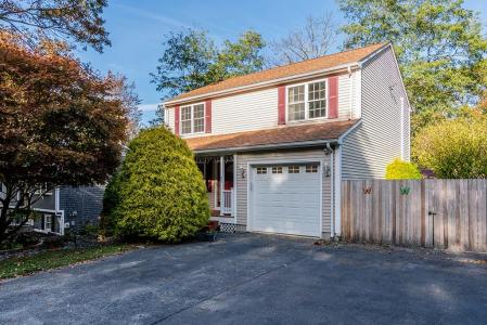 99 Hill Top Drive, Johnston, RI 02919, USA