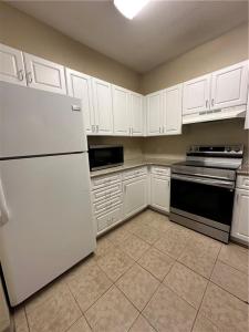 104 Mill Street 103, Woonsocket, רוד איילנד 02895, ארצות הברית של אמריקה