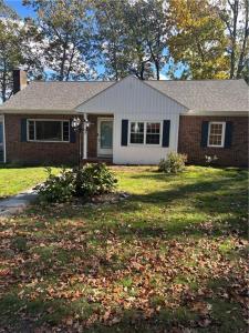 37 Deerfield Road, Cranston, Rhode Island 02920