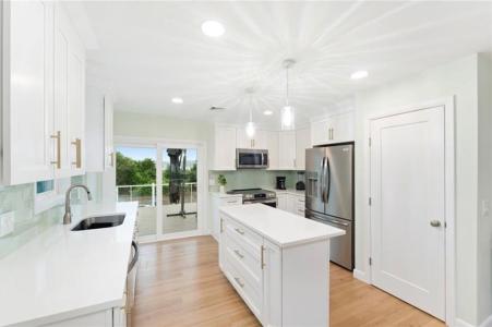 446 Atlantic Avenue, Westerly, Rhode Island 02891, USA
