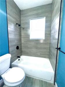 12 Whatcheer Avenue, Providence, Rhode Island 02909, États-Unis