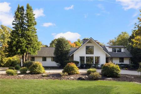 240 Narragansett Bay Avenue, Warwick, Rhode Island 02889, Estados Unidos