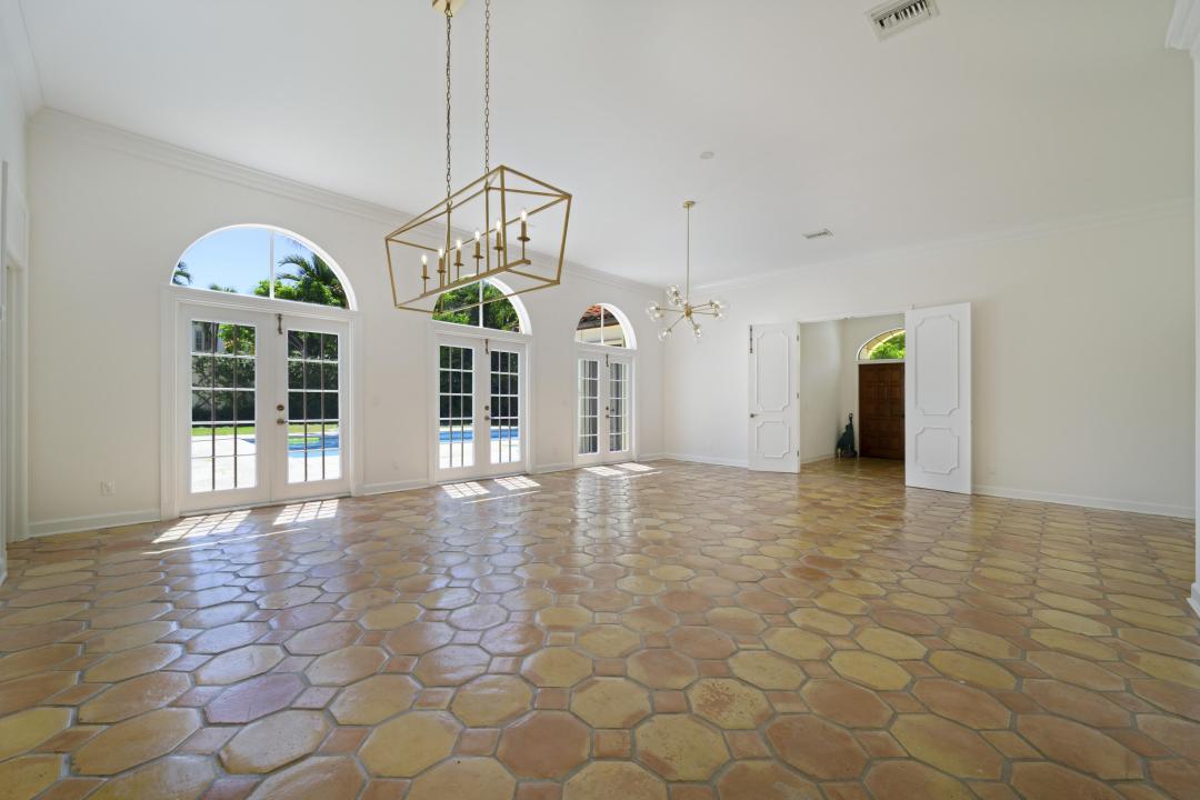 165 Seminole Avenue, Palm Beach, Florida 33480, Estados Unidos