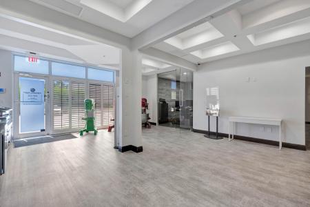 679 NW Enterprise Drive 102, Port Saint Lucie, Floride 34986, États-Unis