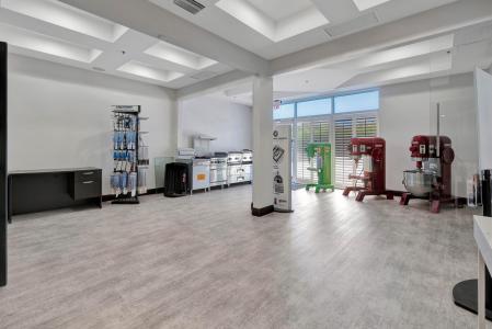 679 NW Enterprise Drive 102, Port Saint Lucie, Floride 34986, États-Unis