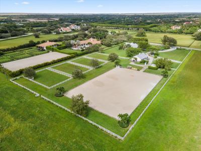 15416 Sunnyland Lane Barn, Wellington, Florida 33414