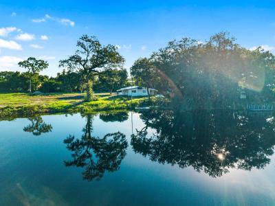 3360 N 57th Drive, Hollywood, Florida 33021