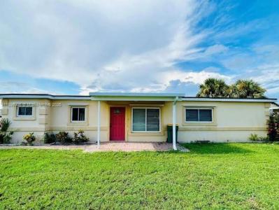 3147 Trevino Terrace 2, Punta Gorda, Florida 33983